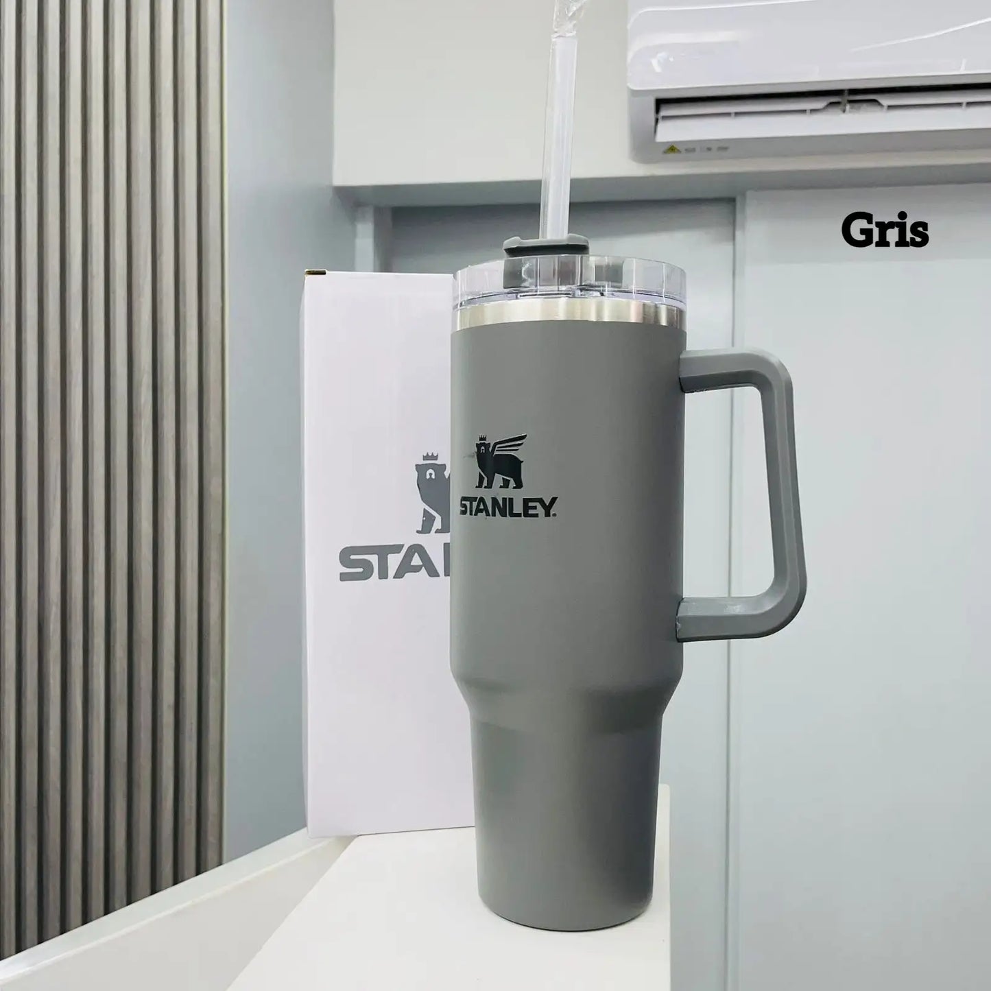 Termo Stanley 40 OZ con pitillo + Envió Gratis + Atención 24 horas (3502341167)